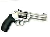 10 rd revolver Smith & Wesson Model 617-6 Barely used 22.LR Stainless Steel - 6 of 13
