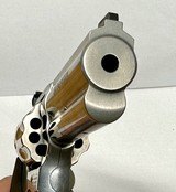 10 rd revolver Smith & Wesson Model 617-6 Barely used 22.LR Stainless Steel - 10 of 13