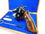 Excellent condition 4" Smith & Wesson Model 57 With Original carboard sleeve and display case 41 Mag - 9 of 15