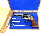 Excellent condition 4" Smith & Wesson Model 57 With Original carboard sleeve and display case 41 Mag - 2 of 15