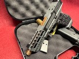 Fully Custom Glock G17 Gen 4 Defender - 4 of 10