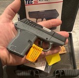 New Kel-Tec P3AT 380 **Includes Shipping and Credit Card Fees** Blued / Gray Grip - 2 of 2