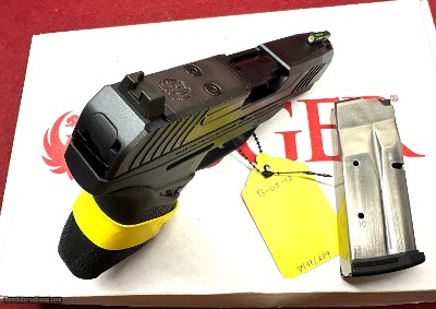 Ruger Max 9 9x19 New in Box ** No Credit Card Fees ** - Image 3 of 5
