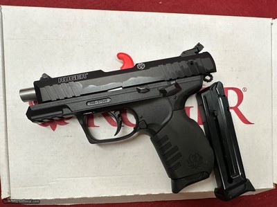 Ruger SR22P .22LR Pistol New in Box **No Credit Card Fees** - Image 4 of 6