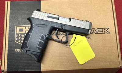 Diamondback Firearms DB9 Compact Pistol ** NO Credit Card Fees** - Image 3 of 3