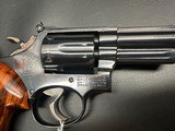 357 Combat Magnum Excellent condition Smith & Wesson 19-3 357 Mag with 2 sets of grips. Mfg 1971 - 4 of 9