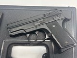 CZ 2075 D RAMI Compact 9x19 pistol - 2 of 5
