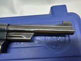 Smith & Wesson Model 25-15 Looks unfired Classic Series in 45 Colt * No Credit Card Fees * - 2 of 5