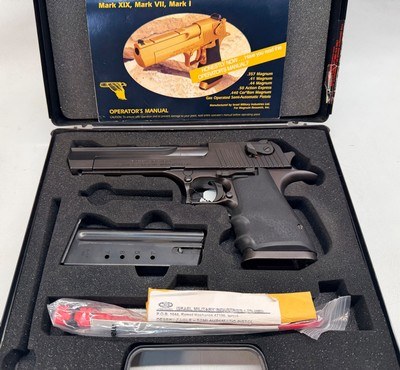 Magnum Research Desert Eagle Original Box Stand and Paperwork 2005 - Image 3 of 7