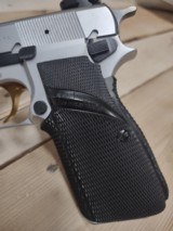 MINT BROWNING BELGIUM Hi-POWER 9mm SILVER CHROME - 9 of 15
