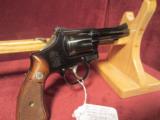 SMITH & WESSON MODEL 18-2 COMBAT MASTER PIECE - 2 of 3