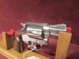 SMITH & WESSON MODEL 60 BRIGHT STAINLESS - 8 of 10