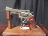 SMITH & WESSON MODEL 66
- 9 of 12