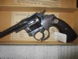 Colt Police Positive caliber 32
New Police - 2 of 7