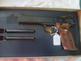 Smith & wesson model 41 5 1/2" Heavy BarrelW/ Box - 1 of 6