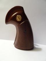 COLT PYTHON 2ND GENERATION FACTORY GRIPS - 1 of 11