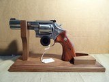 SMITH & WESSON MODEL 617 NO DASH RARE 22 L.R. - 1 of 17