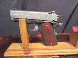 SIG SAUER 1911-ULTRA COMPACT 45ACP
((NEW IN CASE)))) - 4 of 8