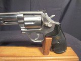 SMITH & WESSON MODEL 686 6" BARREL WITH BOX - 4 of 10