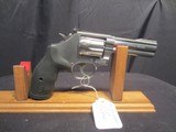 SMITH & WESSON MODEL 617-6 22 L.R. - 1 of 10