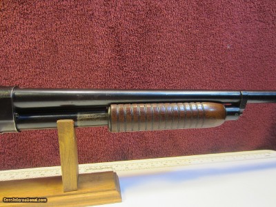 WINCHESTER MODEL 25 12GA PUMP SHOTGUN - Image 3 of 10