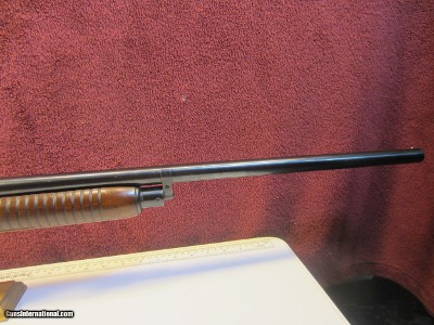 WINCHESTER MODEL 25 12GA PUMP SHOTGUN - Image 4 of 10
