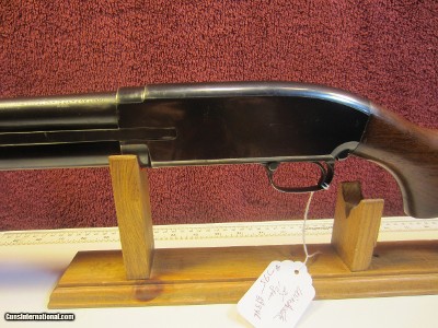 WINCHESTER MODEL 25 12GA PUMP SHOTGUN - Image 8 of 10