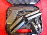 GLOCK 22 GEN 4WITH NIGHT SIGHTS CALIBER 40 S&WAND 5 FACTORY10 ROUND MAGAZINES - 1 of 1