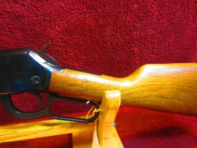 WINCHESTER MDDEL 9422 WINCHESTER 22 MAG LIKE NEW - Image 13 of 13