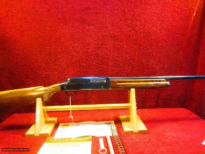 BREDA MARK 11 20GA
THREE INCH MAG
WITH
ALL PAPERS AND TOOLS