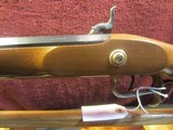THOMPSON CENTER50 CALIBER MUZZLE LOADER - 7 of 9