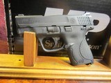 SMITH & WESSON M&P9 CALIBER 9MM - 3 of 6