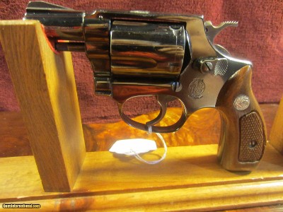 SMITH & WESSON MODEL 36 NO DASH CALIBER 38 SPECIAL - Image 2 of 9