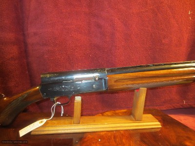 BROWNING A5 LIGHT TWELVE WITH FACTORY BOX - Image 2 of 13