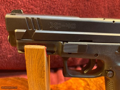 SPRINGFIELD XD-40 CAL.40 S&W - Image 2 of 10