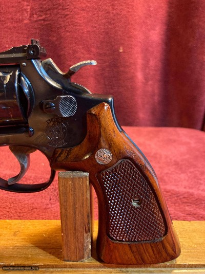 Smith & Wesson 17-6, .22 Full Lug 6' bbl - Image 2 of 16