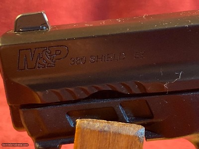 M&P shield EZ 380, 4 Mags, Original Packaging. As New - Image 5 of 16