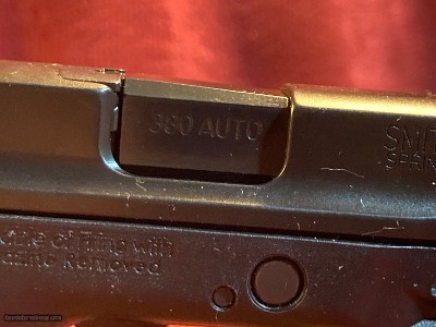 M&P shield EZ 380, 4 Mags, Original Packaging. As New - Image 10 of 16