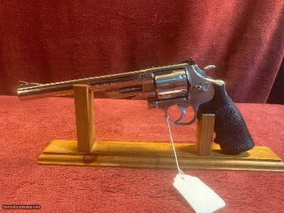 SMITH & WESSON MODEL 629