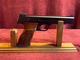 Smith & Wesson Model 41 .22 Target - 16 of 23