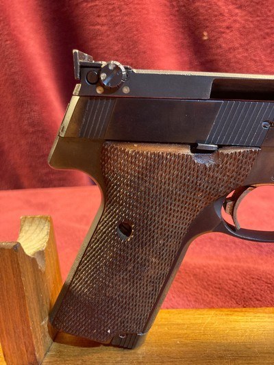 High Standard Victor made in Hamden Conn - Image 9 of 12