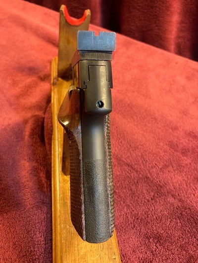 High Standard Victor made in Hamden Conn - Image 7 of 12