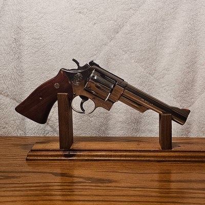 Smith & Wesson model 29-244 mag Nickel Finish