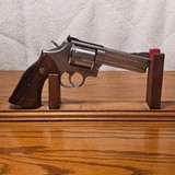 Smith & Wesson686-3 caliber 357 mag