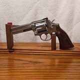 Smith & Wesson686-3 caliber 357 mag - 3 of 15
