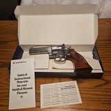 Smith & Wesson686-3 caliber 357 mag - 14 of 15