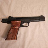 Smith & Wesson model 41 target barrel length 5 1/2