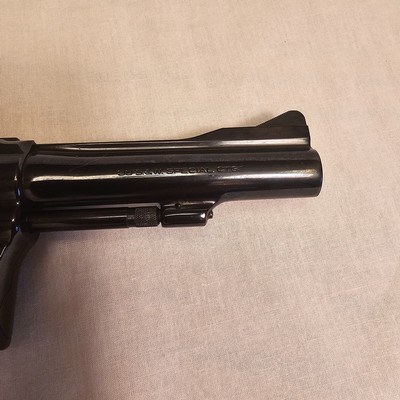 Smith & Wesson model 15-3 38 Special - Image 5 of 14
