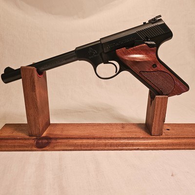 Colt Target man 22 L.R, - Image 2 of 18