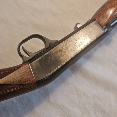 Browning semi auto 22 LR Caliber made in Japan - Image 11 of 20